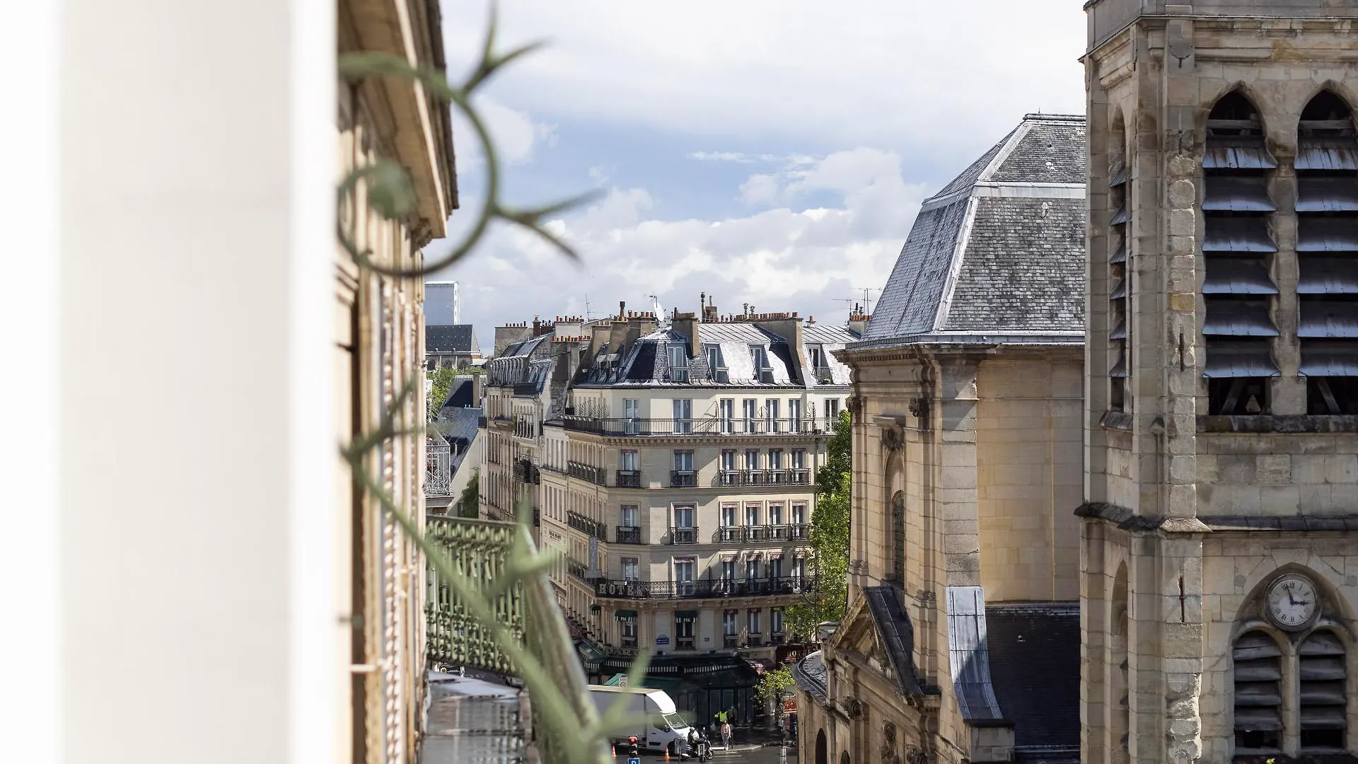 Hotel Oratio Paris