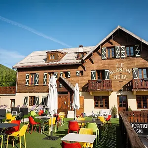 Le Blanche Neige Otel Valberg