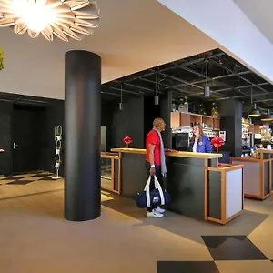 Hotel Ibis Bercy Village, Paris