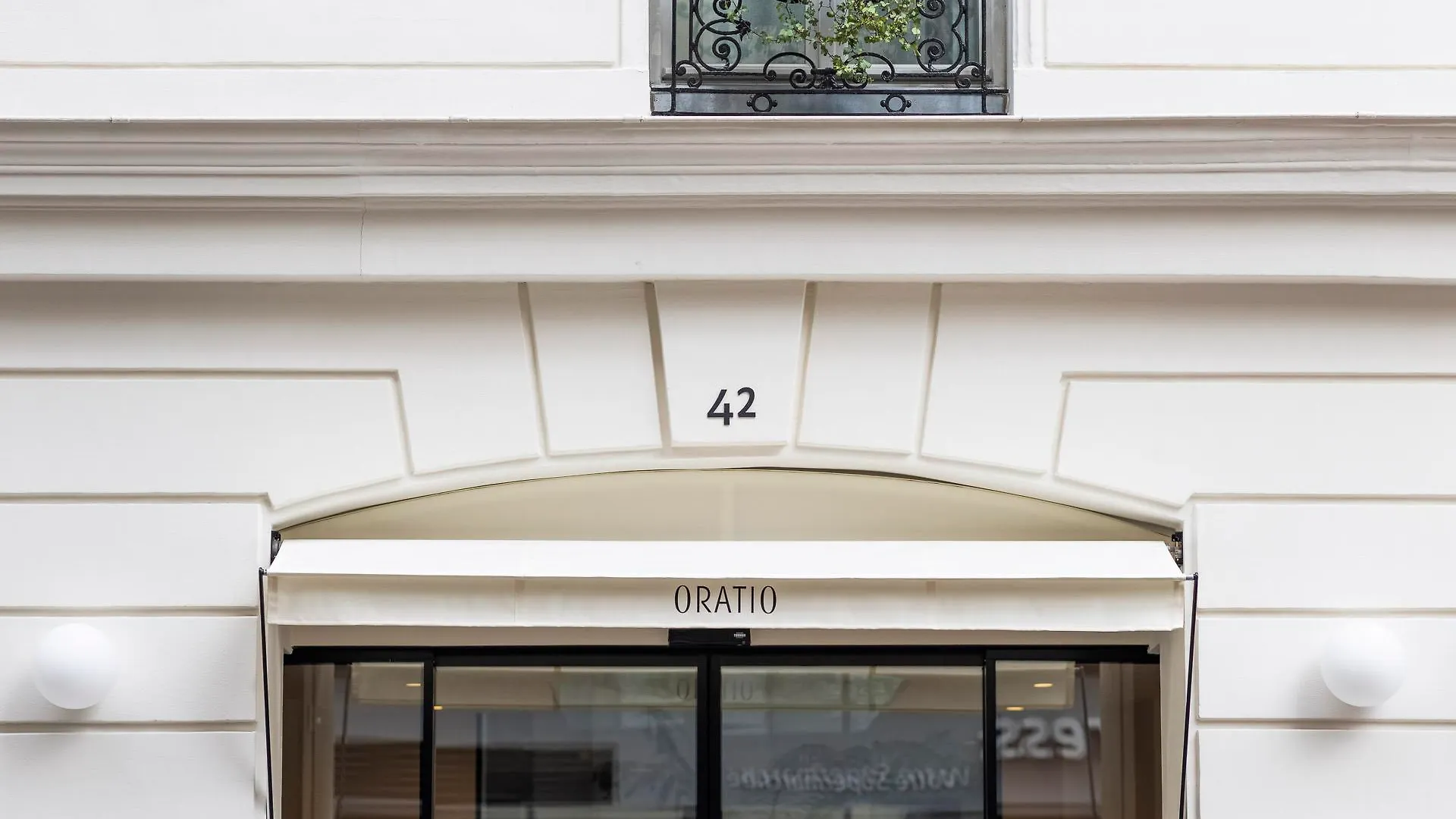 Hotel Oratio Paris